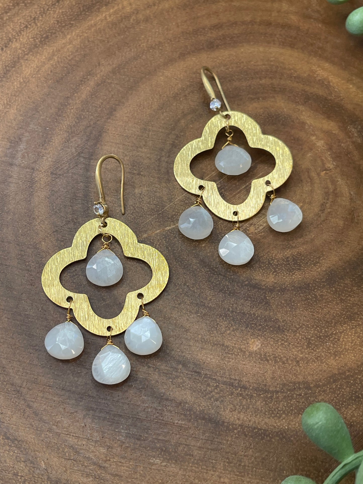 White Moonstone Earrings - Clover Earrings