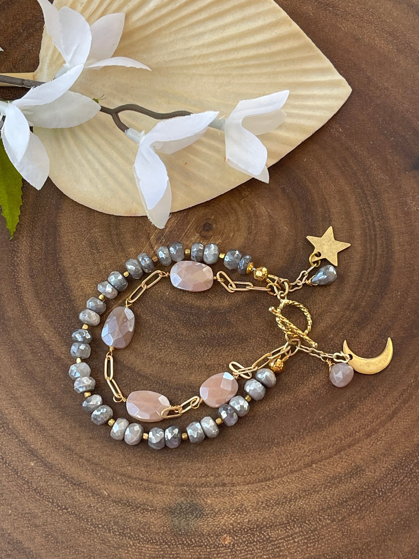 Labradorite / Peach Moonstone Bracelet