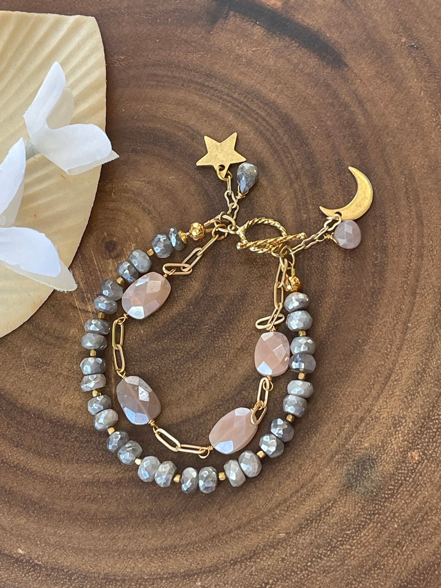 Labradorite / Peach Moonstone Bracelet