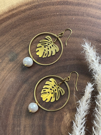 Monstera Pearl Hoop Earrings