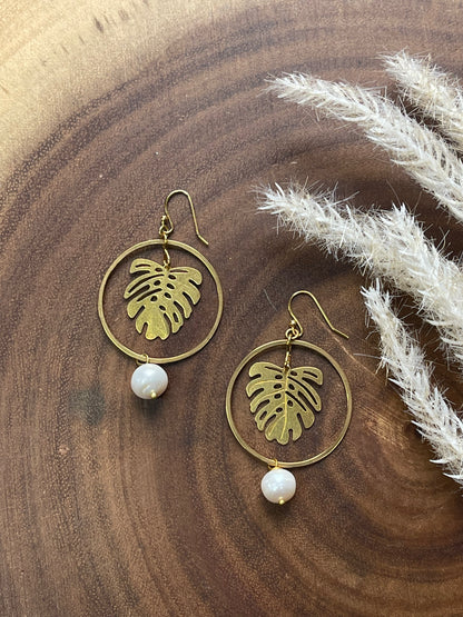 Monstera Pearl Hoop Earrings